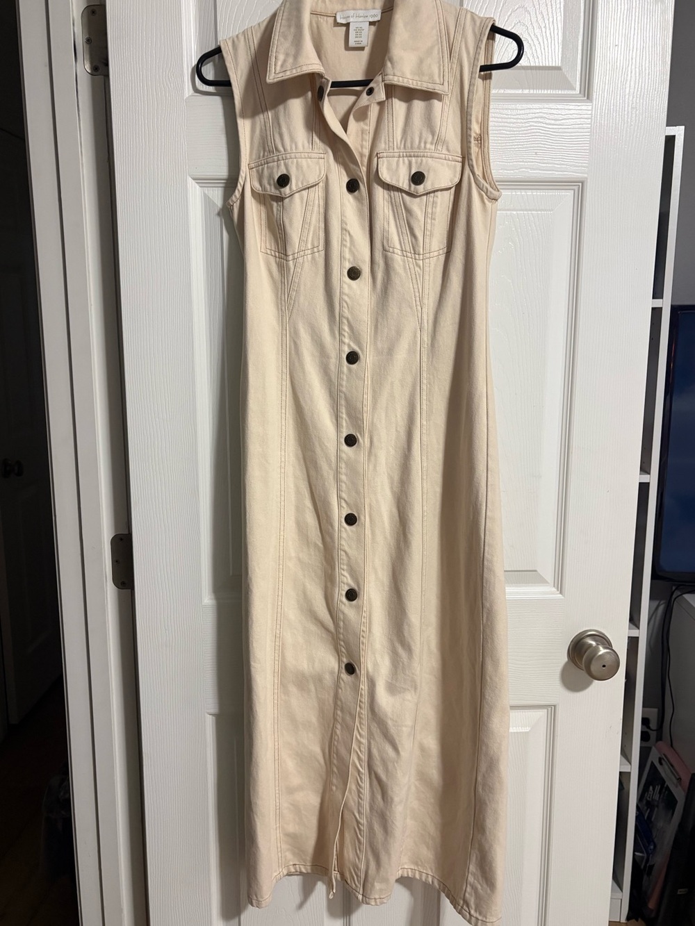 House of Harlow 1960 Cream Button-Front Sleeveless Maxi Dress